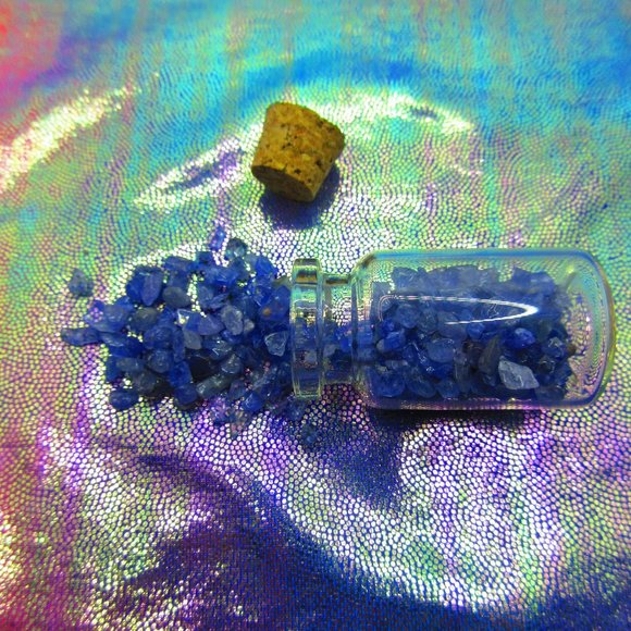 Tanzanite Gemstone Chips In A Bottle Embellishments Natural Semi Precious - Picture 2 of 3